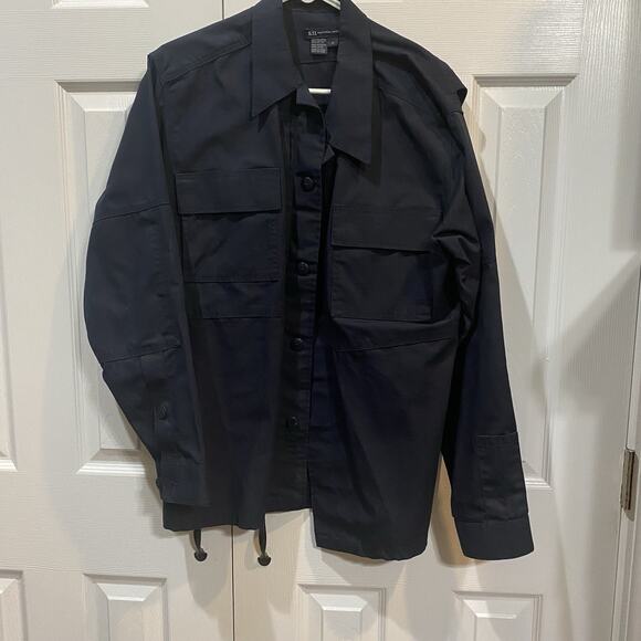 Men's 5.11 Tactical Series Station Jacket - Size M - Midnight Navy - Picture 2 of 4